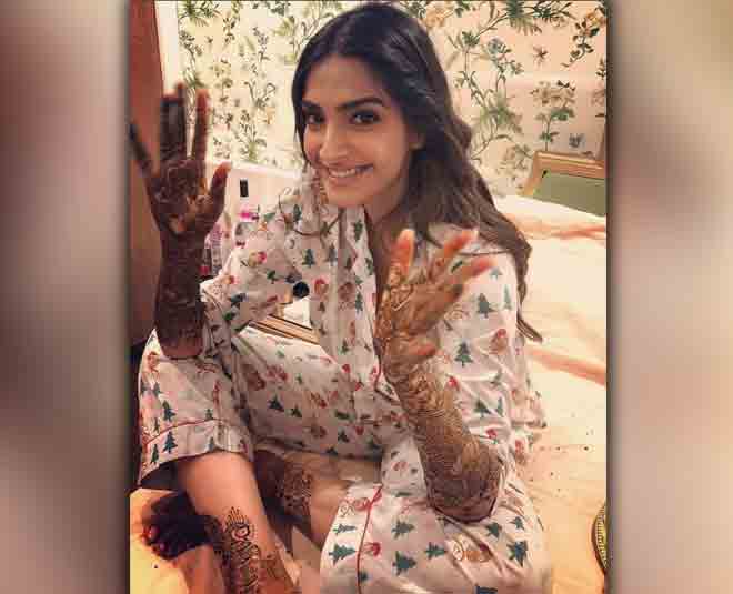 sonamkapoorkimehendi janhavikapoor