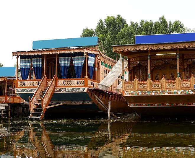 हाउसबोट में बिताएं रात houseboat enjoy these activities in kashmir