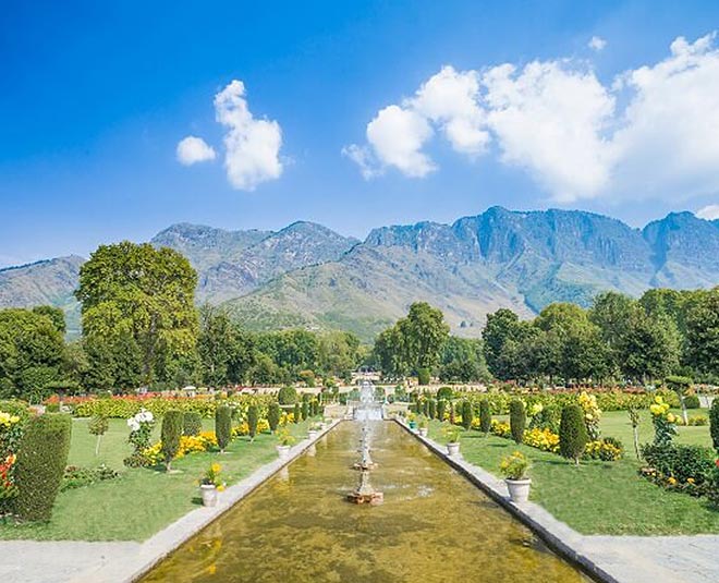 कश्मीर में इन जगहों पर घूमें Visit the many tourist attractions in Kashmir