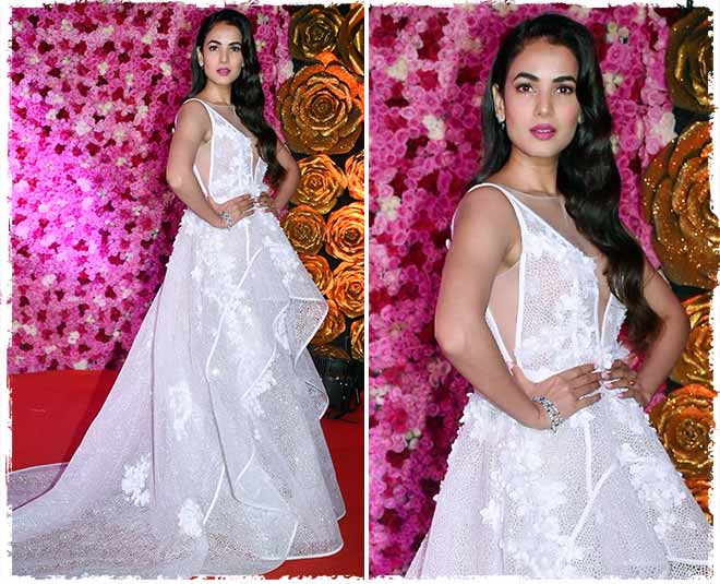 सोनल चौहान bollywood actress best looks of the week nov sonal
