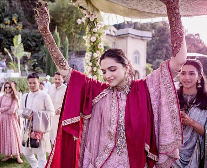 deepika padukone bridal mehendi dance inside