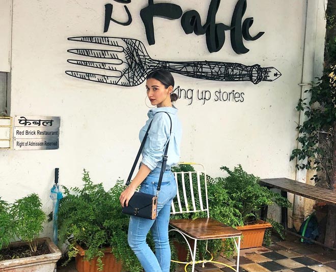 heli daruwala shared her desi  diet plan 