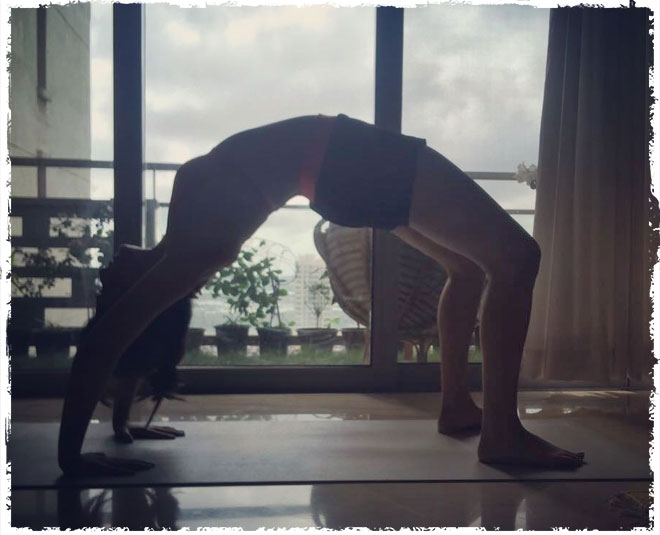 kritika kamra sharing the  benefits of yoga 