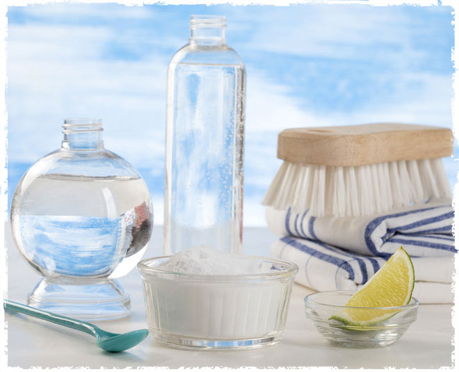 Tips how to remove stains and bad smell from plastic containers tips how to remove stains and