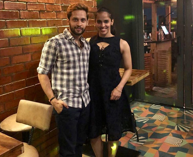 saina nehwal wedding card 