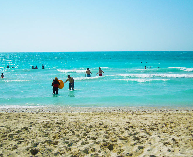 private public beaches abu dhabi