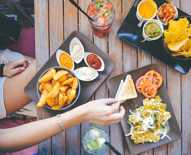 During periods why women gain weight  