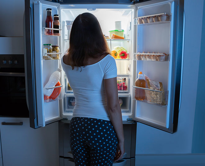 Easy tips for refrigerator cleaning for long life 