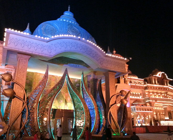 gurugram have many places to visit for travel lovers   