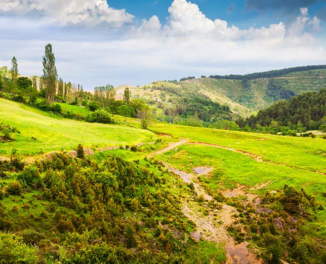 hill station karsog  valley 
