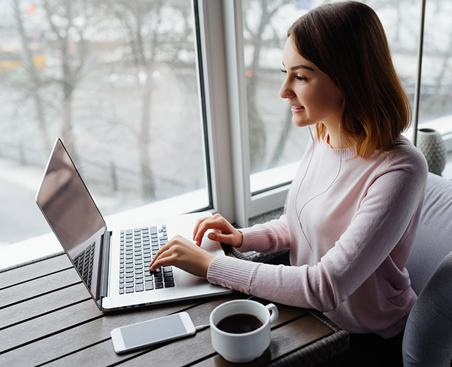 how to settle while joining new office main freepik