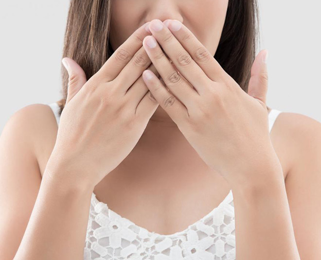 raisin for mouth smell inside