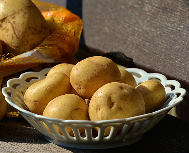 raw potato for sting