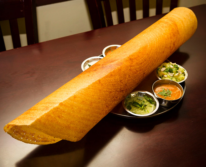 type of chinese dosa serve in delhi different food points  