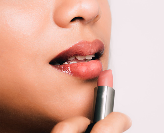 use nude lipstick