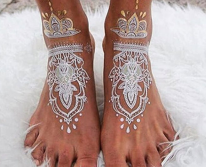 Latest Bridal White Mehendi Design