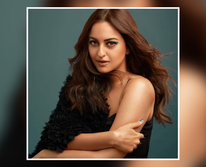 Sonakshi Sinha Summer Makeup Tips