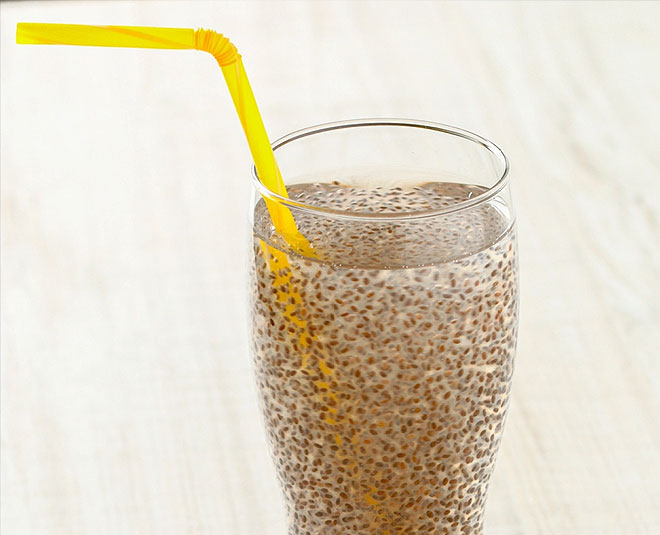 chia seeds shikanji inside 