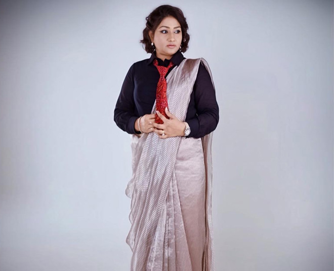 how to wear tie on saree celebrity saree stylist dolly jain