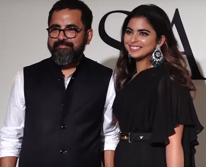 isha ambani with designer sabyasachi