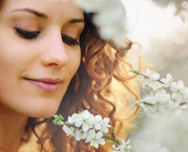 jasmine for glowing skin card ()