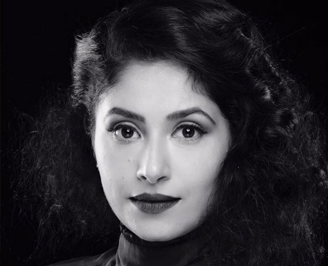 shubhaavi choksey talking about dish inside 