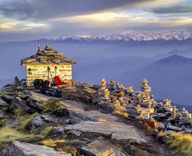 trek with family chandrashila