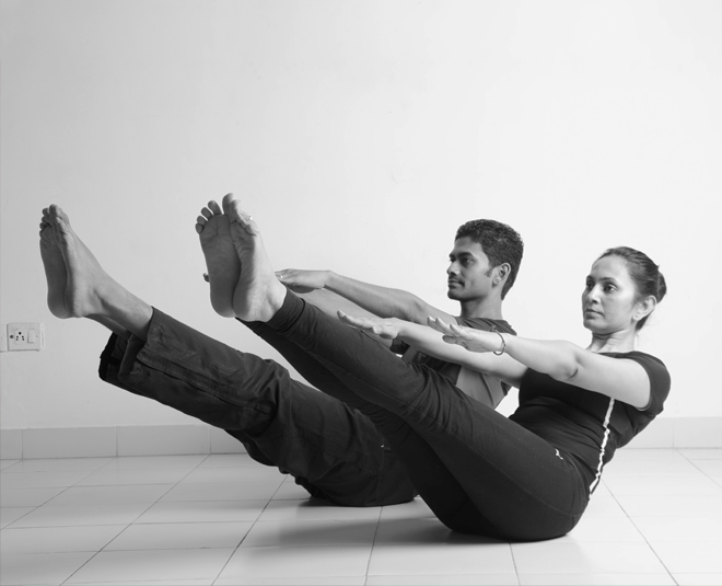 yoga for belly fat naukasana