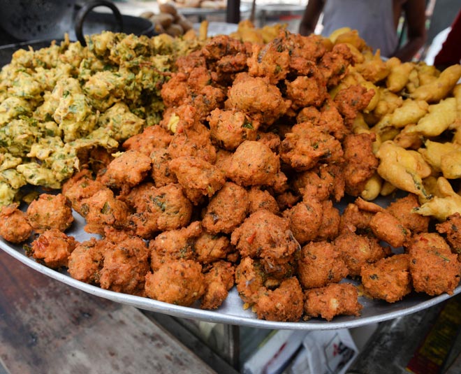 Eid Dastarkhwan inside 