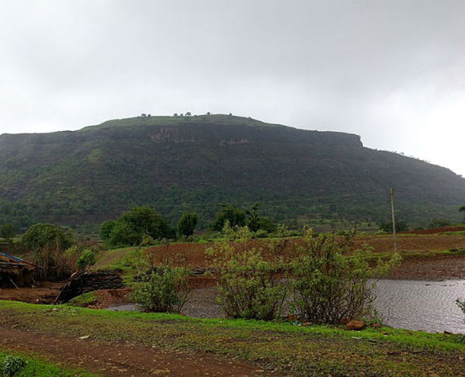 Mumbai are  perfect for  trekking inside 