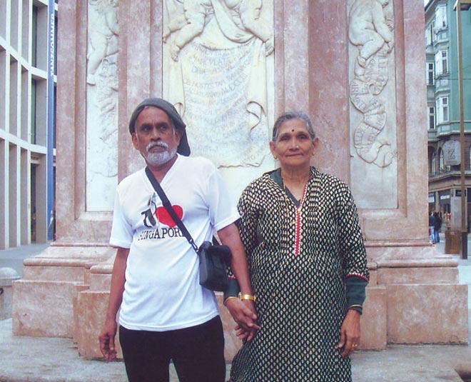 Tea seller mohana vijayan