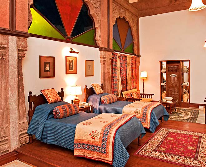 beautiful rajasthani haveli hotel inside 