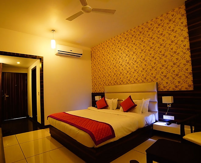 beautiful rajasthani haveli hotel inside 