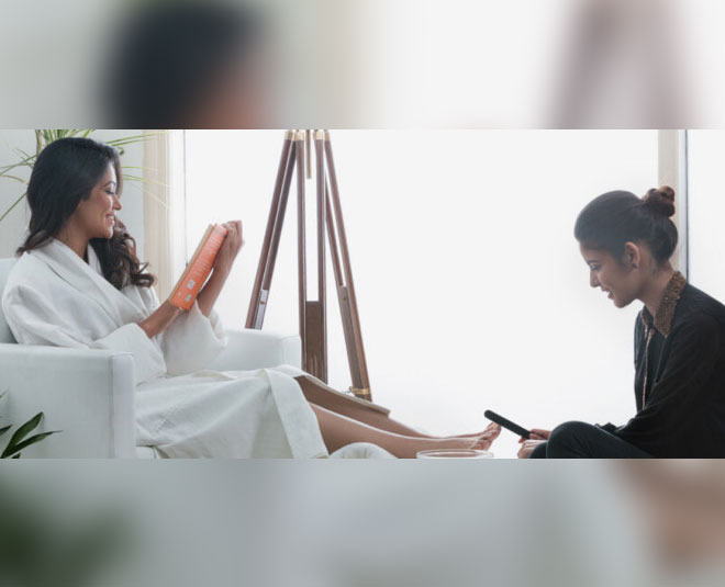 cheap and affordable home salon inside 