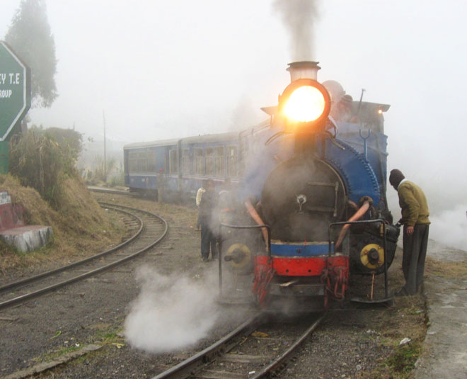 darjeeling train journey