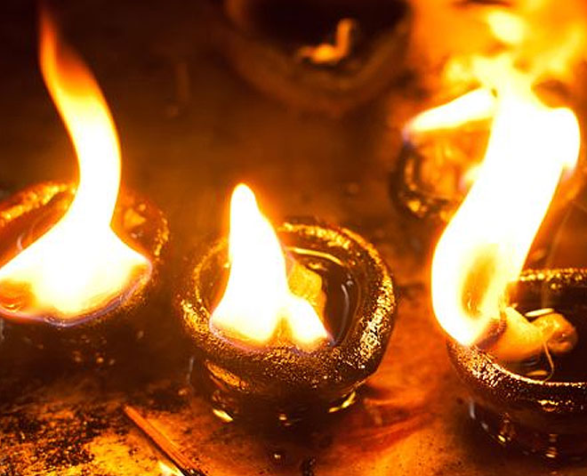 hindu girl cremation inside 