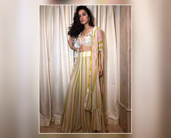 hraddha Kapoor  lehanga inside 