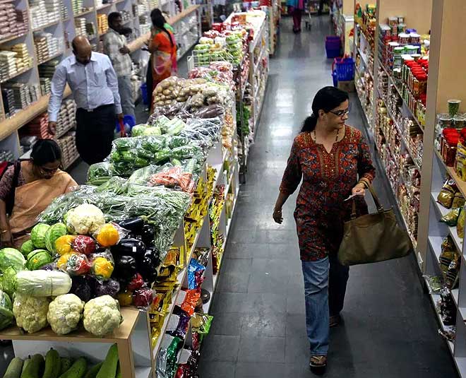 money mistake shopping complex