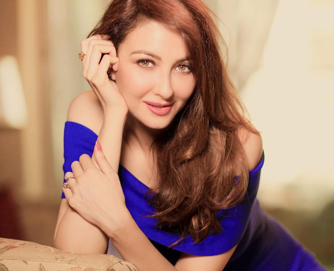 Birthday Special: Bhabhiji Ghar Par Hain Actress Saumya Tandon Shares