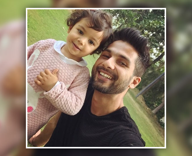 shahid kapoor with misha kapoor inside 