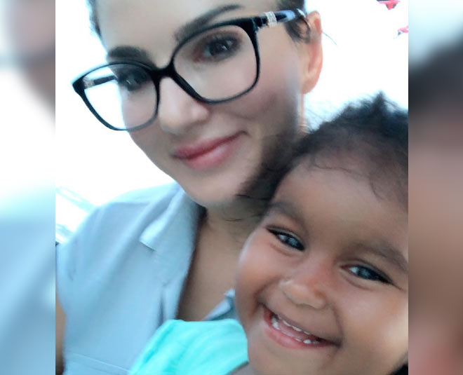 sunny leone nisha weber mother daughter affection inside 