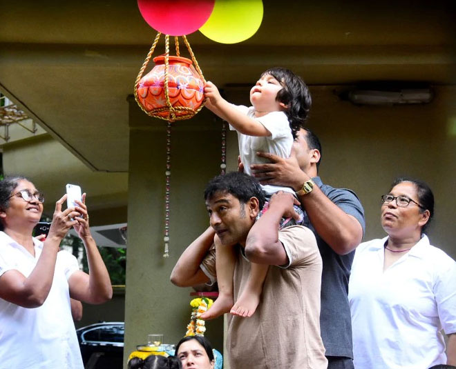 taimur dahi handi pics
