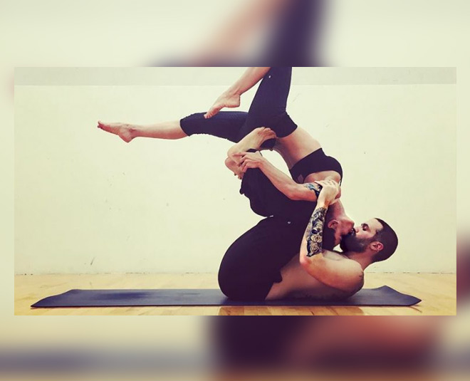 yoga can improve your relationships ()