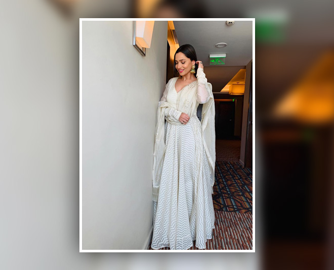 ankita lokhande ethnic fashion for wedding functions white