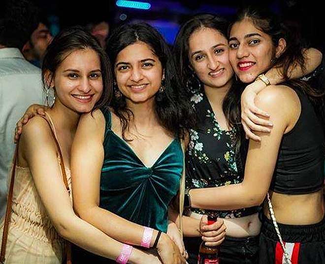 Best 5 Christmas Party Places Around Delhi In Hindi best 5 christmas