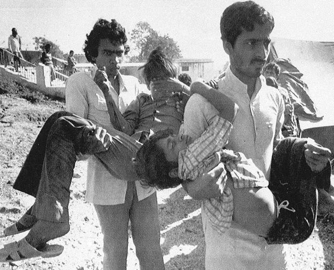 bhopal gas tragedy summary