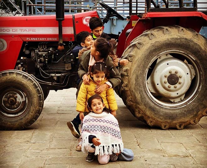 bollywood celebrated Christmas see photos inside 