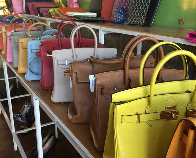 differentiate between fake and branded items