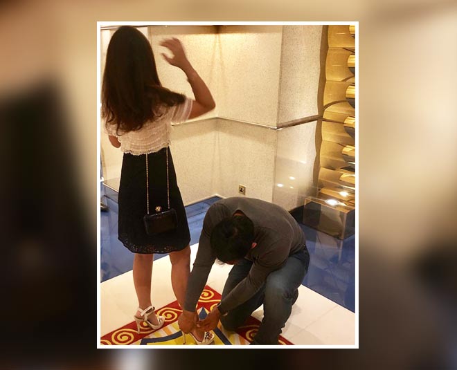 est celebrity partner dhoni