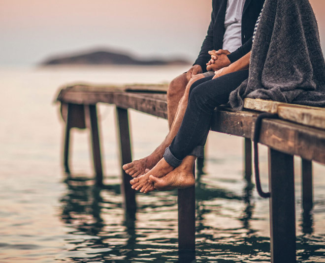 how to be good partner without losing self ()